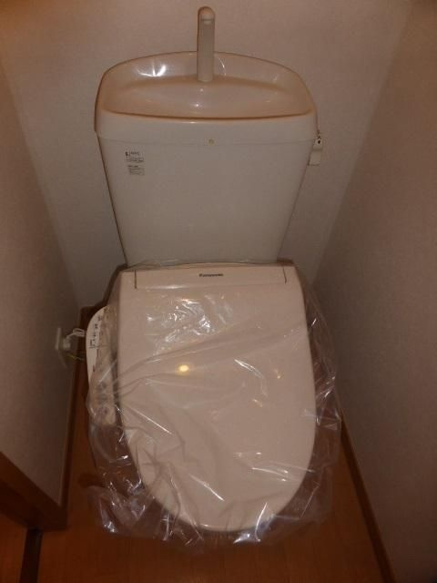 プライムコート豊春のトイレ