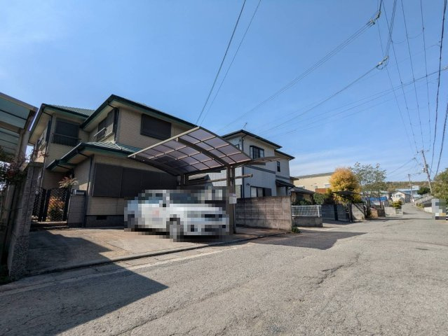 和歌山市鳴神・中古戸建・116463の前面道路含む現地写真