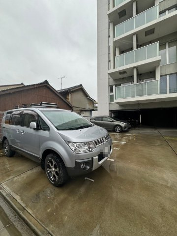 COZY名城公園　名古屋市賃貸　仲介手数料無料の駐車場