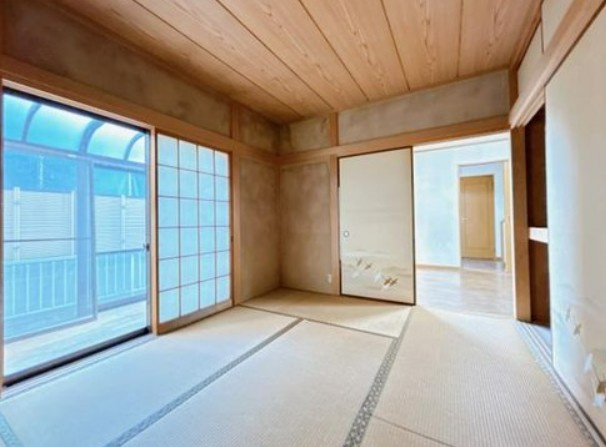 【中古】鶴ヶ島市太田ヶ谷中古住宅の和室|1F和室です