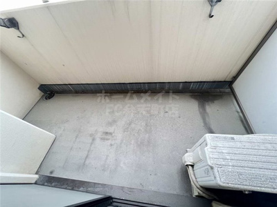 【バルコニー】 | メゾンドラフィネ | バルコニー付きです