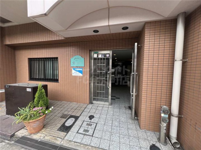 【エントランス】 | メゾンドラフィネ