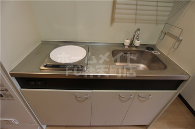 【キッチン】 | メゾンドラフィネ | お料理しやすいキッチンです