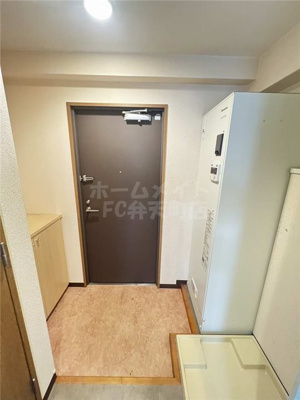 【玄関】 | メゾンドラフィネ | 落ち着いた玄関です