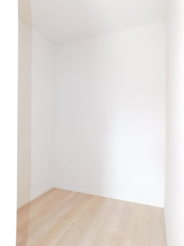 名古屋市北区喜惣治２丁目の新築一戸建の収納|◇ウォークインクローゼット◇　　大きな荷物もしっかりと収納できます♪