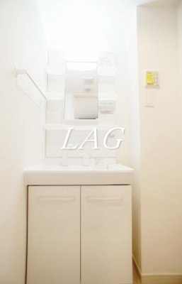 【洗面所】 | リブリ・ストーリア | 洗面台です。