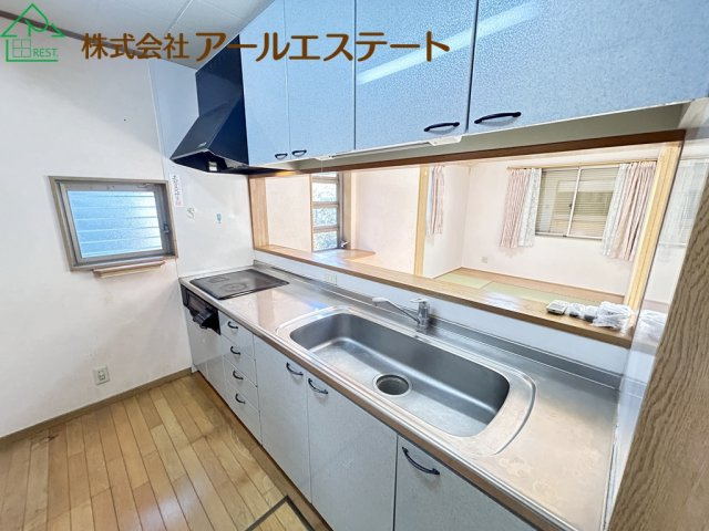 加古川市東神吉町西井ノ口　　JR「宝殿駅」徒歩16分のキッチン