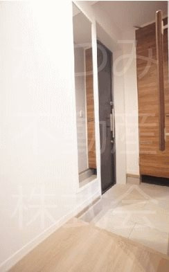 【玄関】 | キャトルセゾン（シャーメゾン） | 同物件別号室参考写真