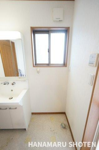 中古　千葉市若葉区加曽利町の独立洗面台|＊当日ご案内可＊ご希望の物件まとめてご案内！弊社が掲載していない物件でもOK♪お気軽にご相談ください ♪お電話でのお問合わせがスムーズ♪