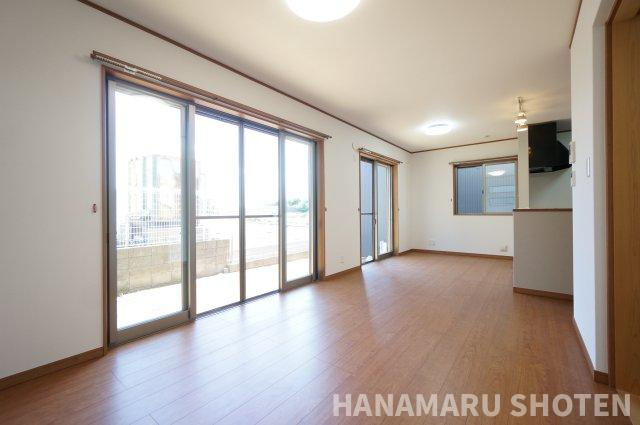 中古　千葉市若葉区加曽利町の居間・リビング|＊当日ご案内可＊ご希望の物件まとめてご案内！弊社が掲載していない物件でもOK♪お気軽にご相談ください ♪お電話でのお問合わせがスムーズ♪