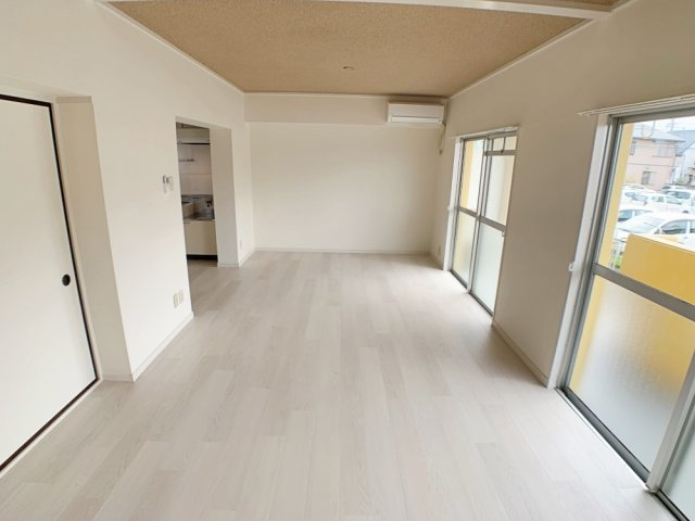 サンクリスタル末広　　刈谷市の賃貸ならクラスホーム刈谷店の居間・リビング|同物件の別部屋になります。