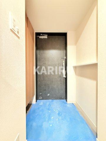 スプランディッド本町グランの玄関