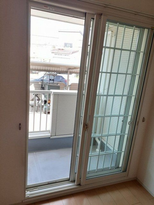 【バルコニー】 | セレノひばりが丘1(セレノヒバリガオカⅠ)