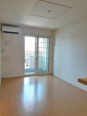 【居間・リビング】 | セレノひばりが丘1(セレノヒバリガオカⅠ)