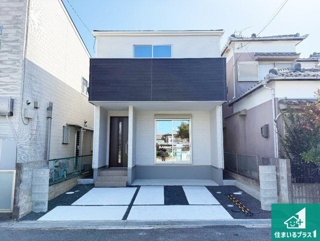 ★1(土)2(日)現地見学可能！★京田辺市草内八田　限定1邸の外観|安心の10年保証！外観を美しく保ち、雨水で汚れを落とします！気になることがありましたら、お気軽にお問い合わせください！