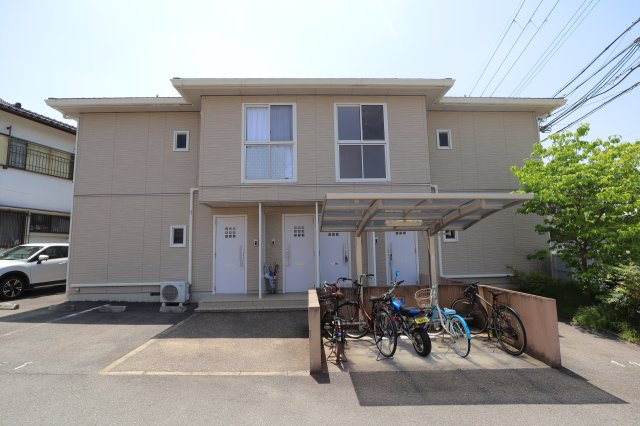 グランヒルミワＢ棟