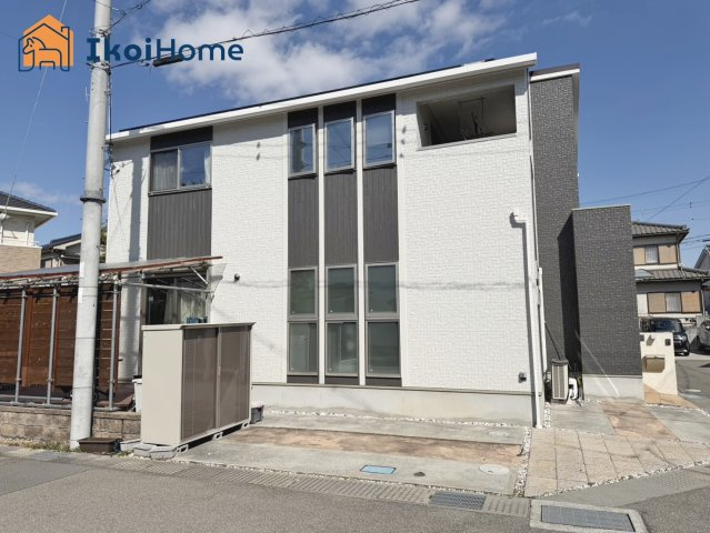 明石市魚住町西岡　中古戸建のバルコニー|物件・当店の最寄駅まで無料送迎！最短10分で指定場所へお迎えに向かいます！まずはお問い合わせください