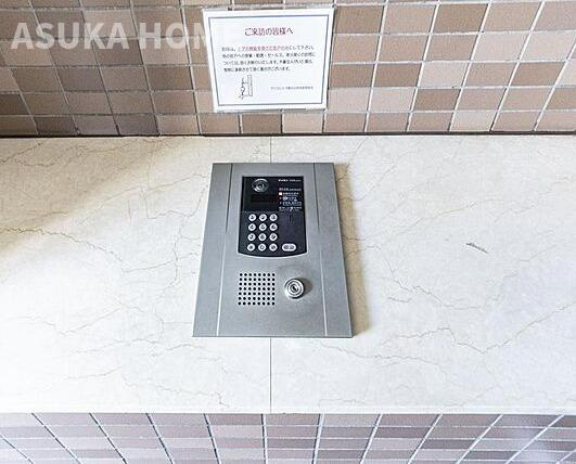 サウスヒルズ横浜弘明寺の防犯設備|オートロックで暮らしも安心、防犯設備もしっかり