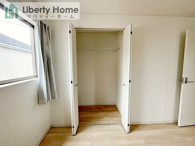 牛久市猪子町　中古戸建の収納