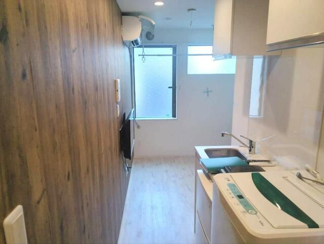 Ｍａｈａｌｏ　Ｔｅｒｒａｃｅ雷門（マハロテラス）　３０２号室の居間・リビング