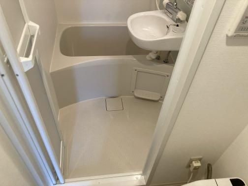 Ｍａｈａｌｏ　Ｔｅｒｒａｃｅ雷門（マハロテラス）　３０２号室の浴室