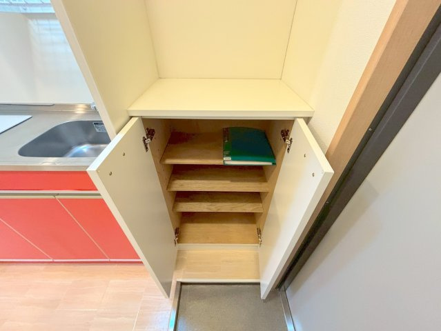 ルミエール新大阪の収納