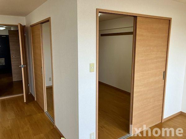 リヴァーウィンドの寝室|使い勝手のいい寝室です