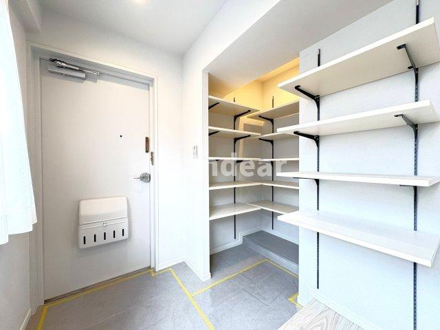 エルアルカサル尾久の玄関|ドキドキの新生活も、安心してスタート。ぴったりの住まいを見つけませんか？クランディアが一緒に住まい選びをサポートします‼　まずは、お気軽にお問合せください　＃クランディア