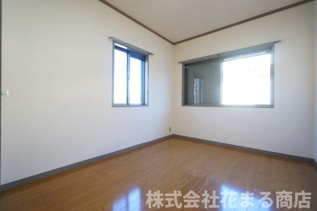 西千葉戸建貸家の洋室|物件、駅でお待ち合わせでのご案内歓迎！