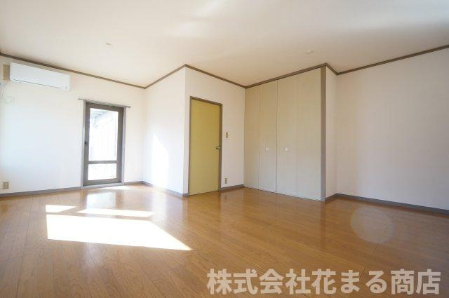 西千葉戸建貸家の洋室|物件、駅でお待ち合わせでのご案内歓迎！