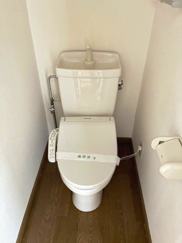 新潟市西区鳥原のアパートのトイレ