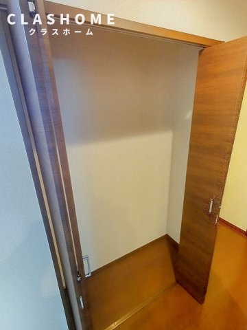 リーブル　シルクロード　　　刈谷市近郊の賃貸はクラスホームの収納|同物件の別部屋になります。