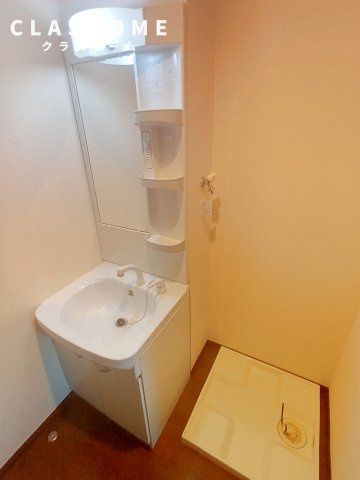 リーブル　シルクロード　　　刈谷市近郊の賃貸はクラスホームの洗面所|同物件の別部屋になります。