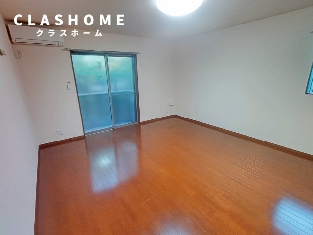 リーブル　シルクロード　　　刈谷市近郊の賃貸はクラスホームの居間・リビング|同物件の別部屋になります。