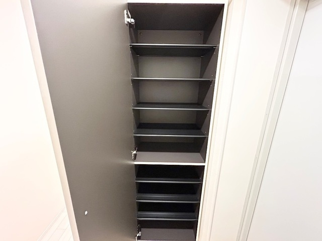 シャイン湘南の収納|下駄箱(イメージ)