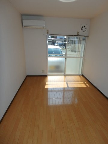 ウイング白金Bの洋室|退去前の為、以前の写真です。