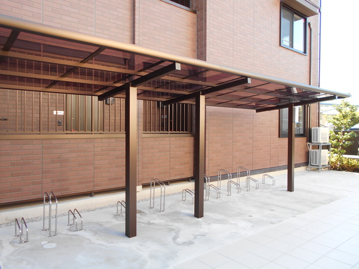 オークビレッジ