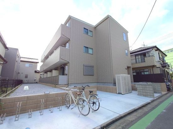 アトラス川越の外観