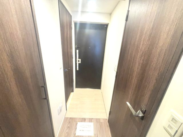 ラシュレ神戸北野の玄関