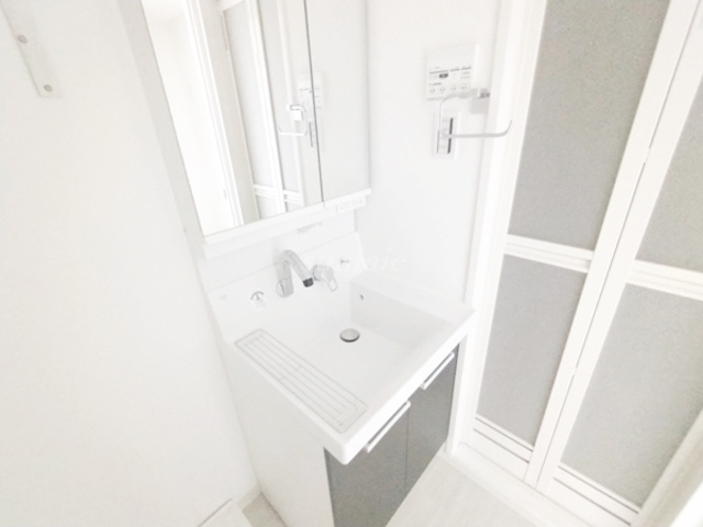 CREST TAPP東十条の洗面所|嬉しい独立洗面台です☆