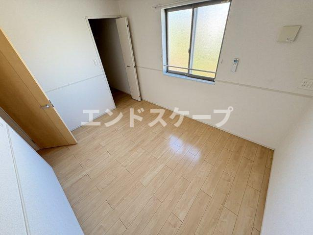 アウローラⅠの洋室|高崎、前橋のお部屋探しはエンドスケープまで！お客様の理想お聞かせ下さい♪