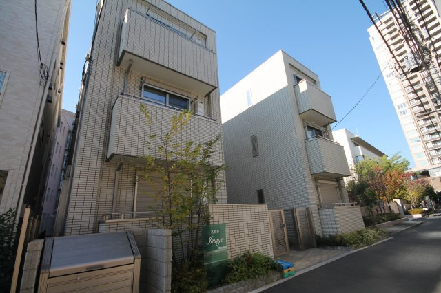 【バルコニー】