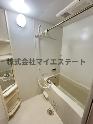 【浴室】 | フルール・ド・スリジェA棟 | 別部屋写真使用