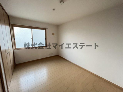 【洋室】 | フルール・ド・スリジェA棟 | 別部屋写真使用