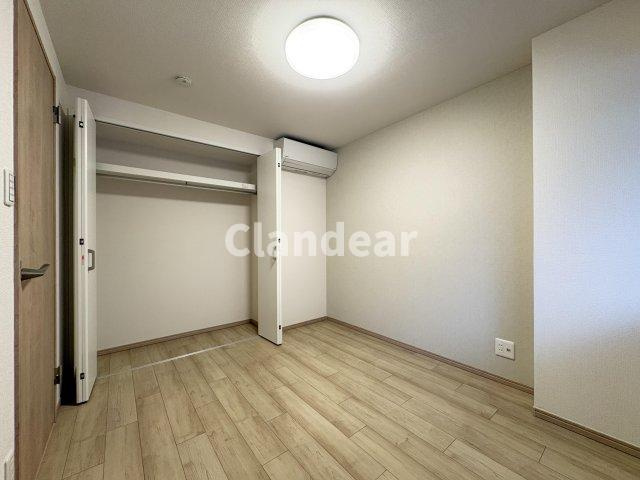 いづみハイツ竹の塚の洋室|ドキドキの新生活も、安心してスタート。ぴったりの住まいを見つけませんか？クランディアが一緒に住まい選びをサポートします‼　まずは、お気軽にお問合せください　＃クランディア