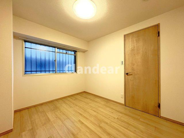 いづみハイツ竹の塚の洋室|ドキドキの新生活も、安心してスタート。ぴったりの住まいを見つけませんか？クランディアが一緒に住まい選びをサポートします‼　まずは、お気軽にお問合せください　＃クランディア