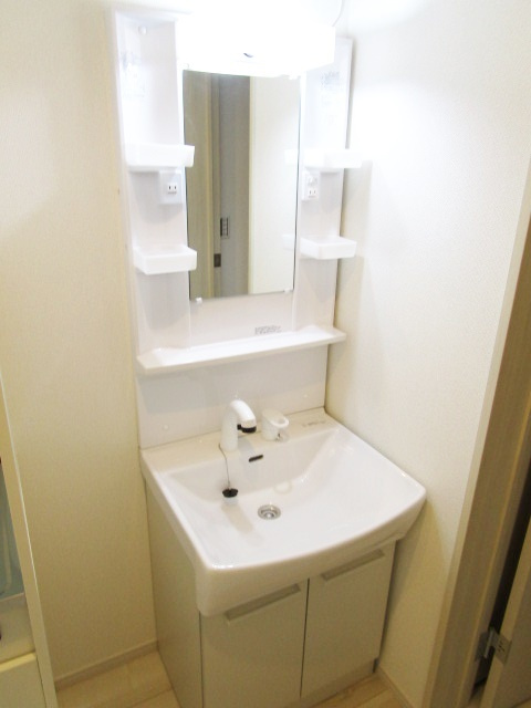 ラ・ルーチェの洗面所|シャンプードレッサー。