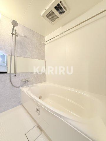 スプランディッド本町グランの浴室