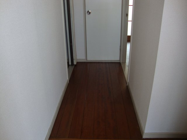 サニー加島の内装|廊下