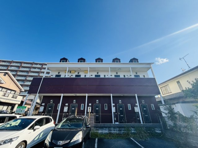 コーポサンクスの駐車場